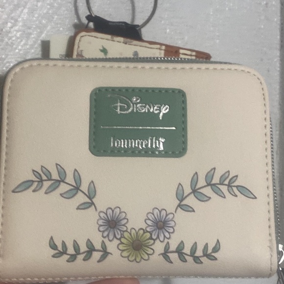 Bambi🦌Disney/Loungefly wallet & ID holder+ Bambi NIB🪩ornament - Picture 6 of 12